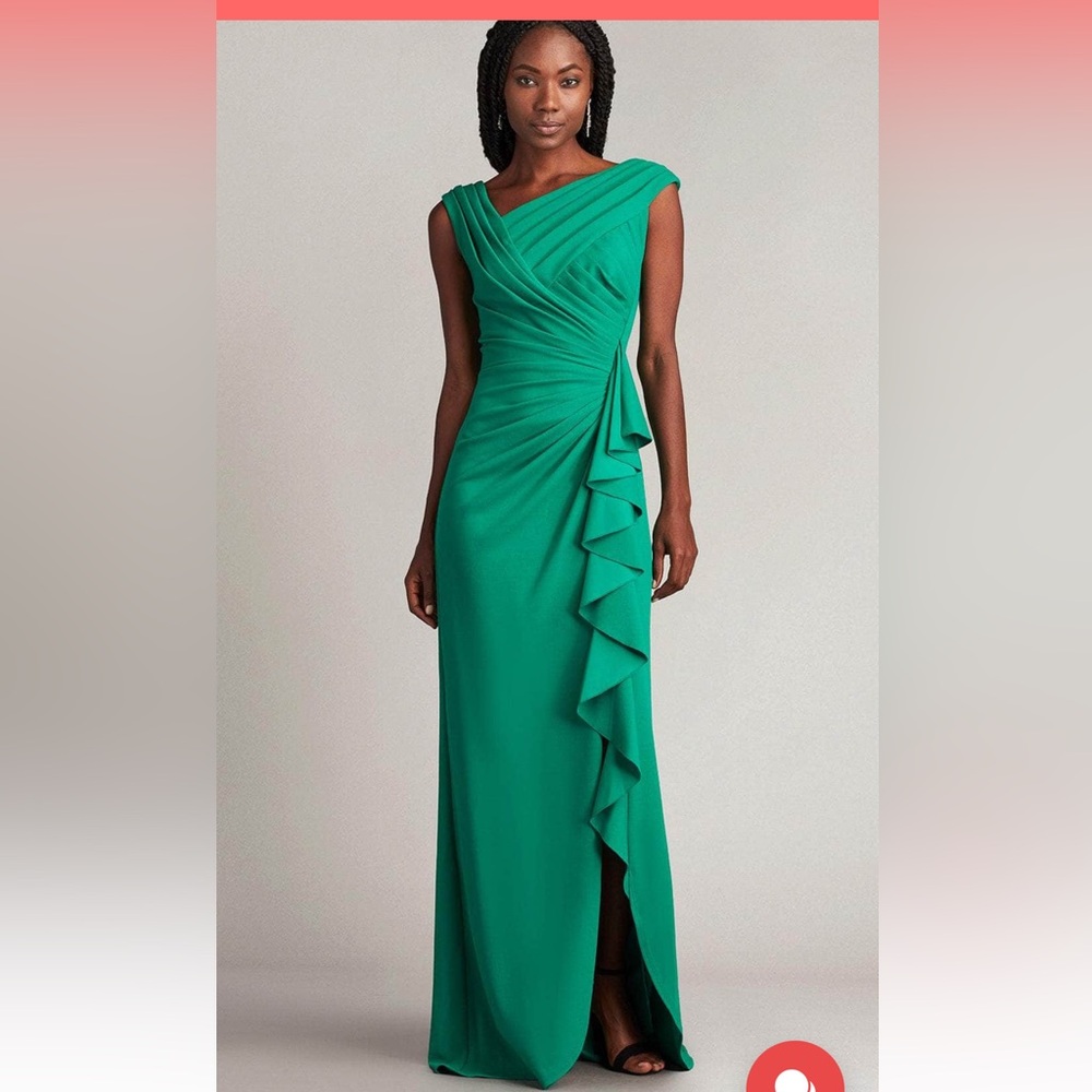 Tadashi Shoji Green evening dress